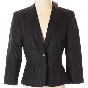 ♡ Calvin Klein Gray Striped Blazer
